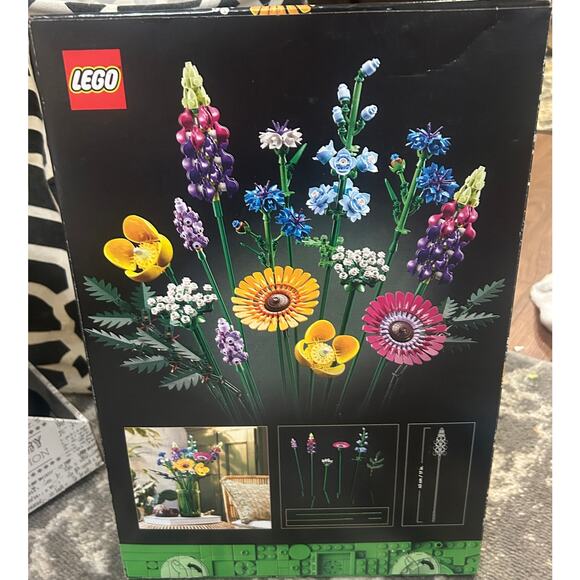 Lego Icons Wallflower Bouquet Botanical Collection Building Set (NWT) - Picture 2 of 2